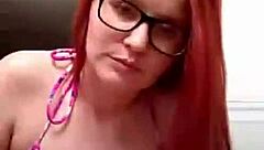 video bikini chica chat en vivo pelirroja manoseada meetme