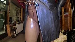 shiny leather cameltoe with intense dildo tease