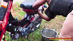 Milf Takes Ghetto Bbc Outdoors In Hardcore Ride