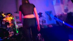 winner gets this ass in 4k hd