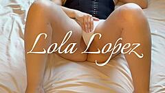 Solo play session with focus on fetish