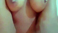 Ma voisine mexcite sous la douche
