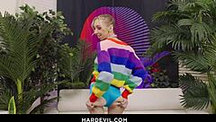Cute babe breezy bri loves riding sloppy big cock