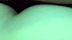 femboyzinha linda encarando um ursao bruto completo