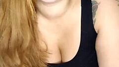 Sharing webcam moments with viewers