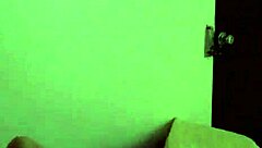 Em Nhung in High Definition Video