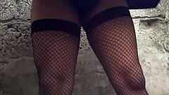 mi falda bien rico upskirt in public outdoor