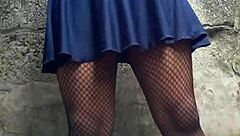 mi falda bien rico upskirt in public outdoor