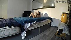 Scarlett Johnson in Solo Session