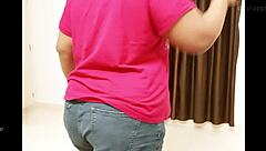 The Mysterious Mumbai Girl Wanders Through Bustling Streets, Discovering Hidden Gems