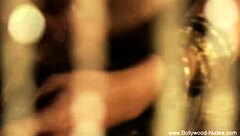 I am a bollywood babe enjoying dirty exhibition moments