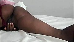 Kellybabee Shaved Pussy Fingering And Masturbation Solo