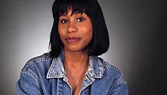 Jenna Foxx, the ebony goddess, pleasures herself
