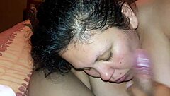 mi esposa mamando pito gordo