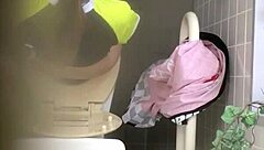 Japanese toilet part 2: what's inside?