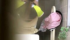Japanese toilet voyeurism: Watch them pee and poop