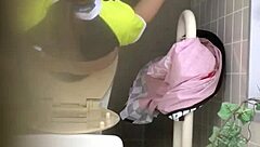 Japanese toilet part 2: what's inside?