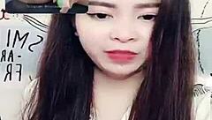 Jin xinh bunny live show full face while talking