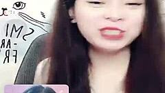 Jin xinh bunny live show full face while talking