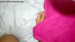 Adakah travesti ni tebuk pantat aku dengan dildo? Amatur shemale anal tebuk pantat