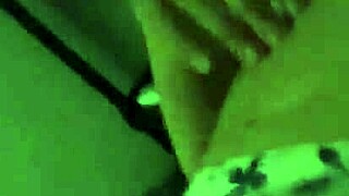 ควยใหญ่เย็ดมิลฟ์รูปร่างอวบอิ่มร่างกายโกนเกลี้ยงและมีรอยสัก