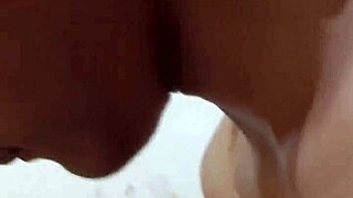 와! 아시안 보이들 야생 3P 애널 액션!