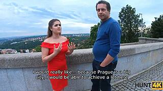 hunt4k pasi eladja a barna lány punciját gyors pénzért