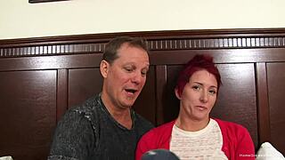 Amatőr pár készen áll a baszásra és nyalásra