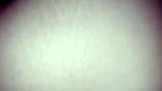 Kocham ruchać moją seksowną putitę pochyloną mocno