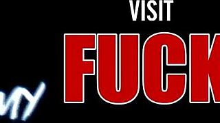 Blonde tschechische Touristin wird aufgegabelt für harten Anal-Fick in wilder Hardcore-Session.