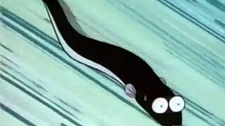 娇小亚洲少女在硬核三人行动漫性爱中接受口交