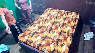 拉丁美女朋友渴望激烈性爱复仇